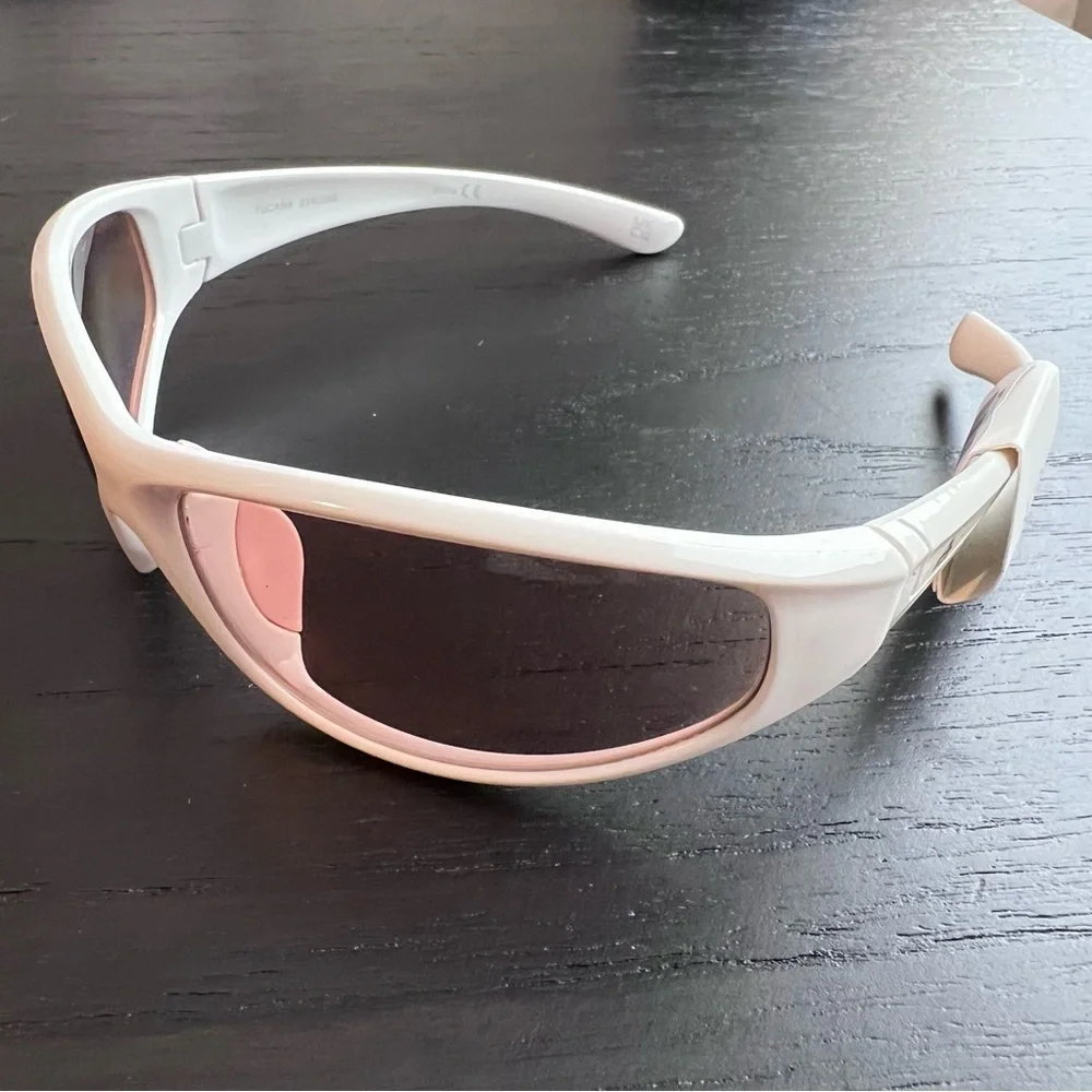 Aire Tucana - Ivory Sunglasses Unisex